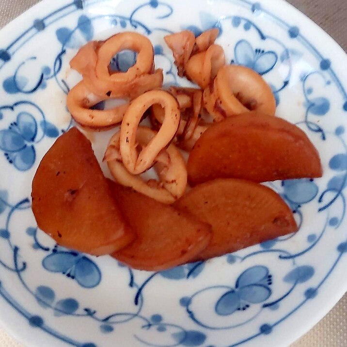 ヤリイカと大根の煮物